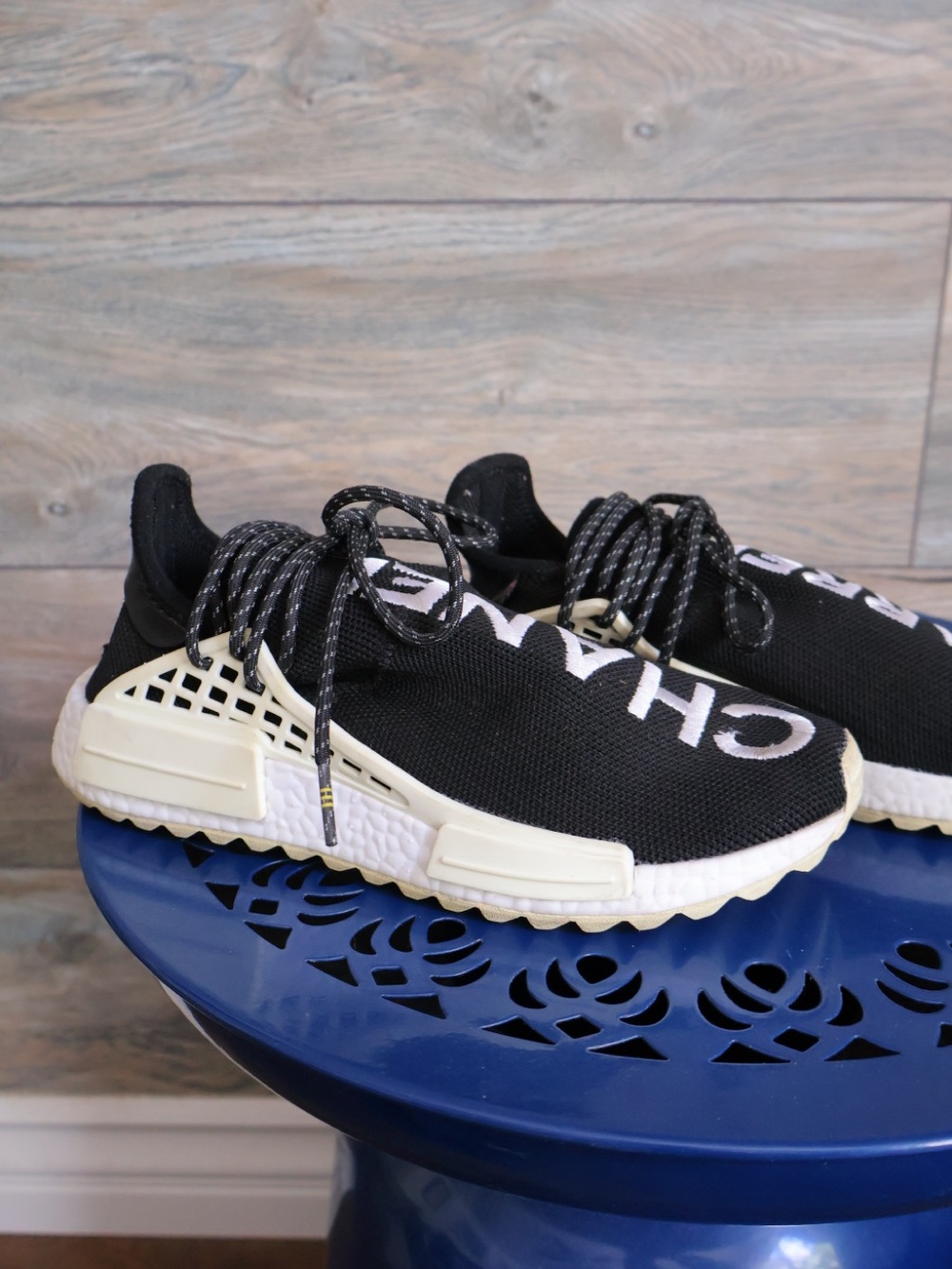 CHANEL x PHARRELL Designer Sneakers - Picture 3 of 5